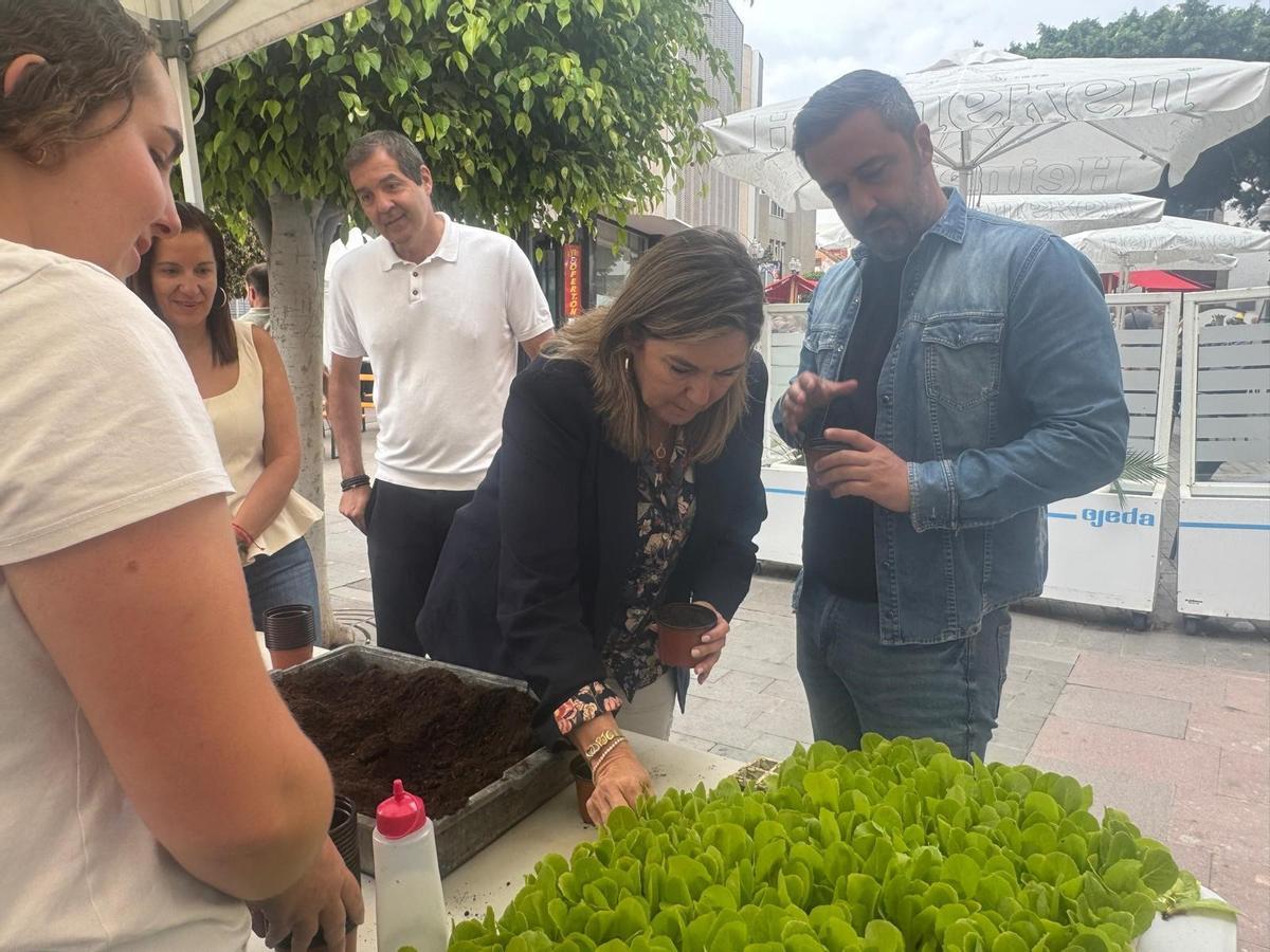 María Calderín, Juan Antonio Peña e Iván Sánchez durante el evento.