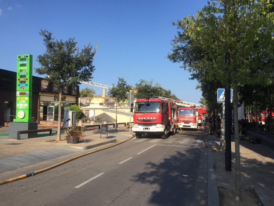 Foc en un restaurant de l'avinguda Vilallonga