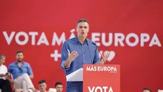 Pedro Sánchez: "El PSOE es el camino; gracias de corazón, os las damos Begoña y yo"