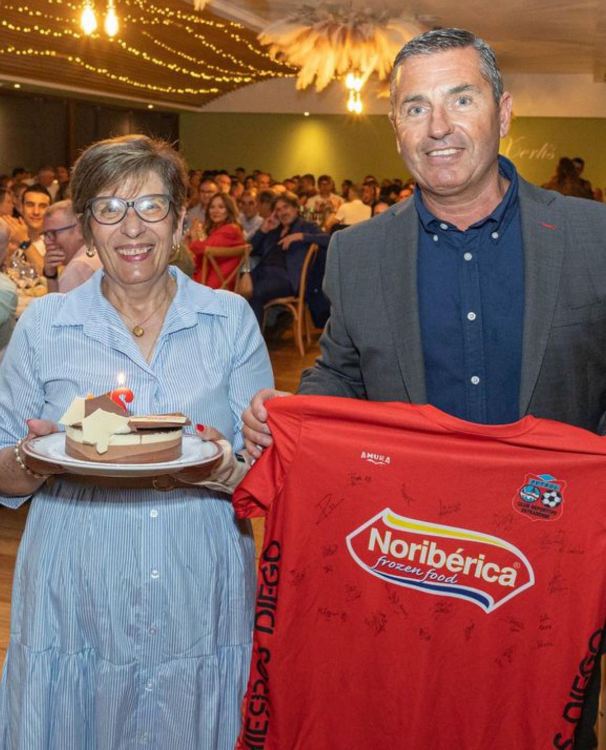 Homenaje del Club Deportivo Estradense a sus mujeres