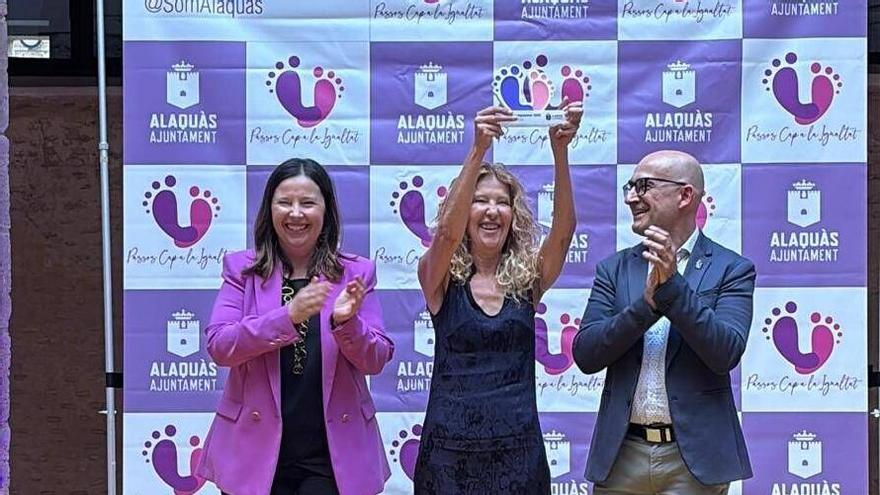 ALAQUÀS ENTREGA EL PREMIO CLARA CAMPOAMOR 2026 A La ASOCIACIÓN ALANNA