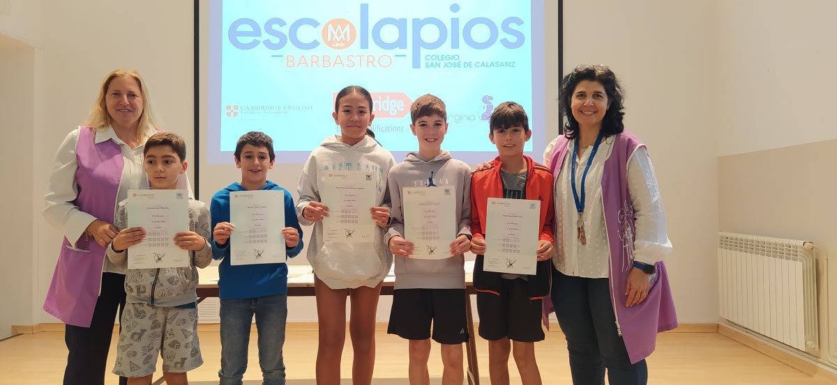 Entrega de diplomas Cambridge en el colegio San José de Calasanz de Barbastro.