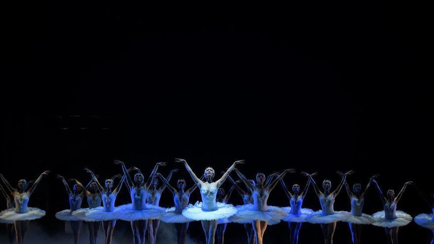 El Palau de Les Arts consolida la programació de dansa cada divendres amb ballet clàsic, dansa espanyola i creació contemporània