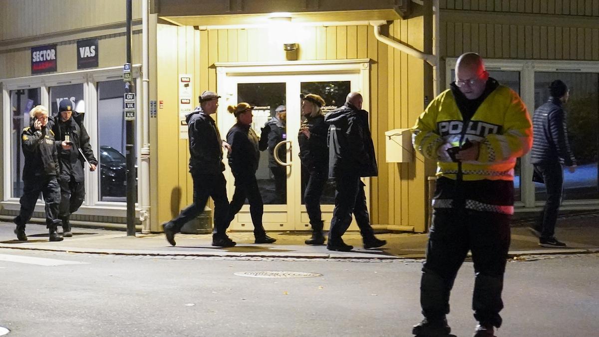 Policías noruegos.