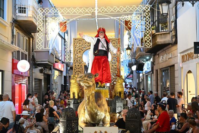 Las mejores imágenes de la Entrada Mora de las Fiestas de Elche