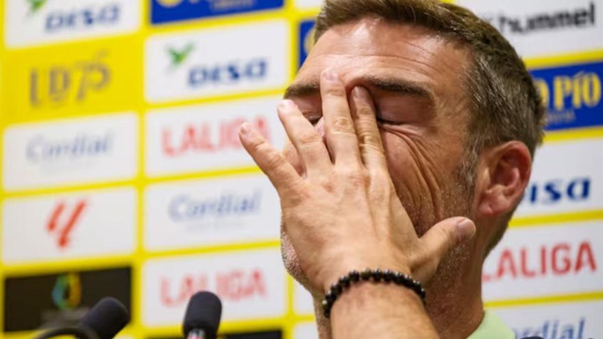 Oficial: Las Palmas estrenará entrenador ante el Valencia