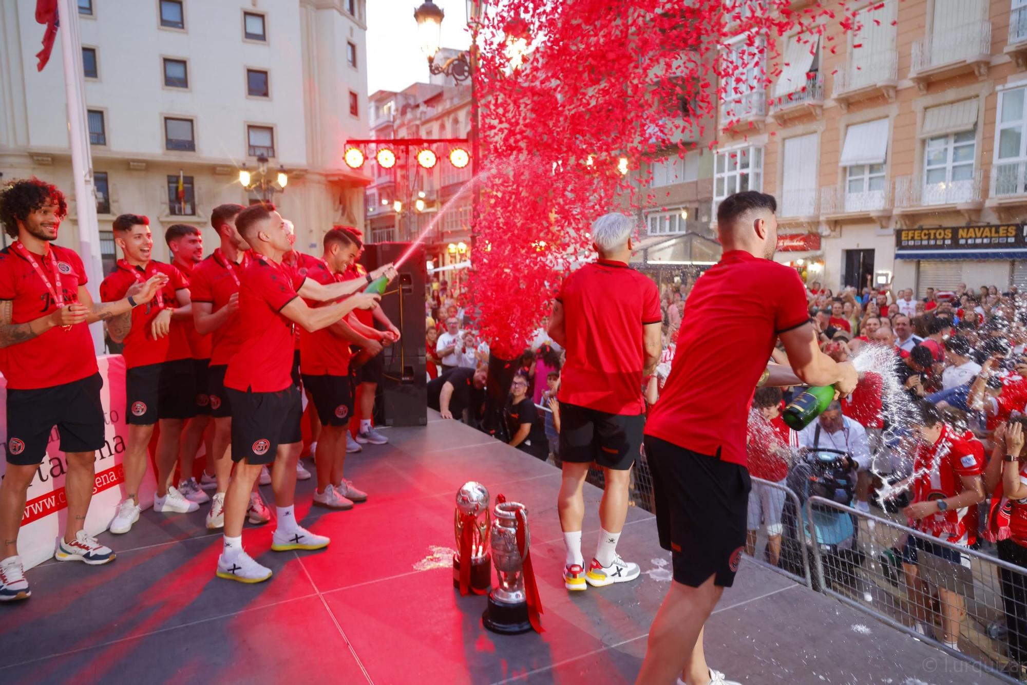 Las imágenes de la celebración del Jimbee Cartagena, campeón de liga