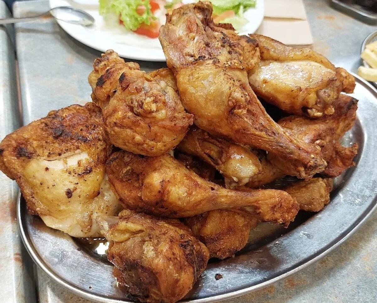 Uno de los pollos más famosos de la isla