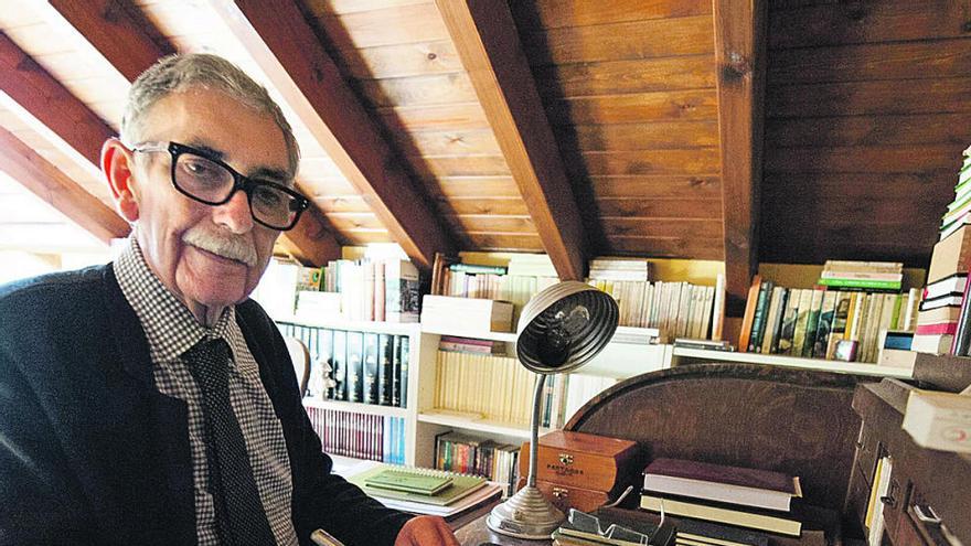 Fallece Ignacio Gracia Noriega, el prolífico escritor que aunó la Asturias culta y la popular