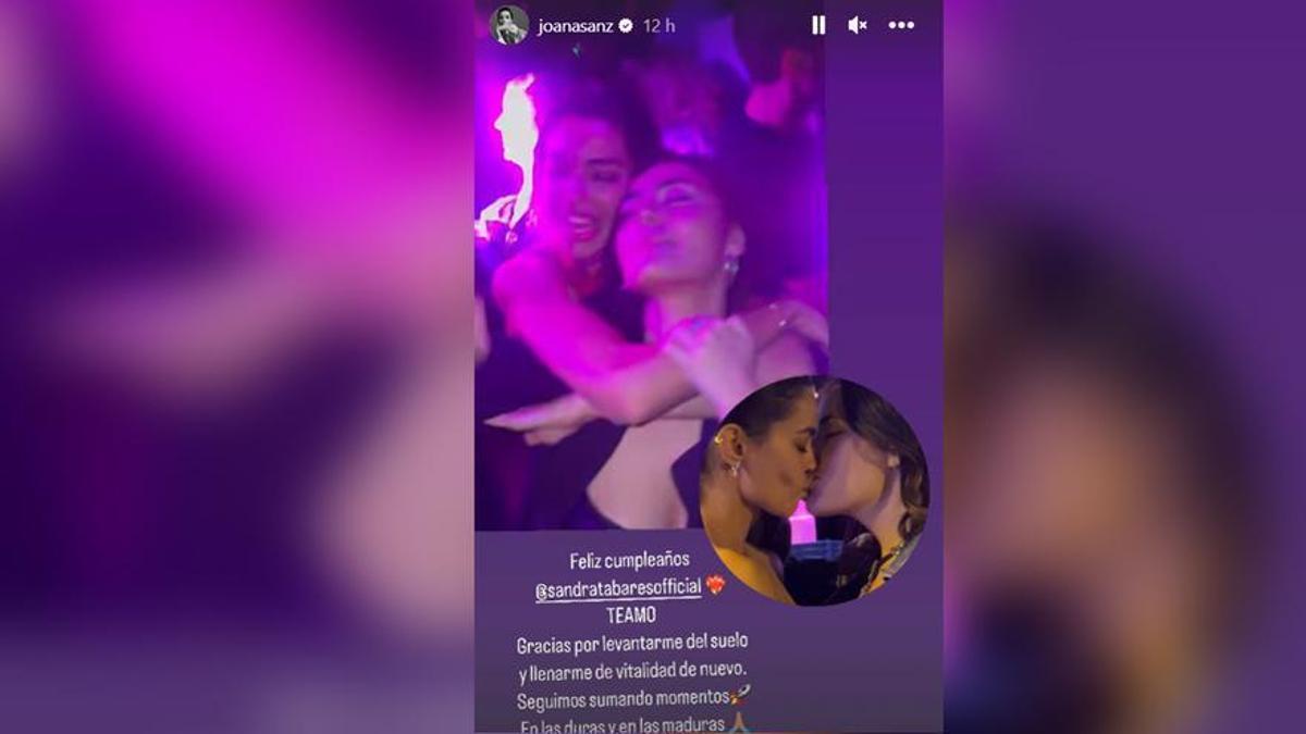 Joana Sanz festeja amb una amiga a la discoteca Sutton de Barcelona