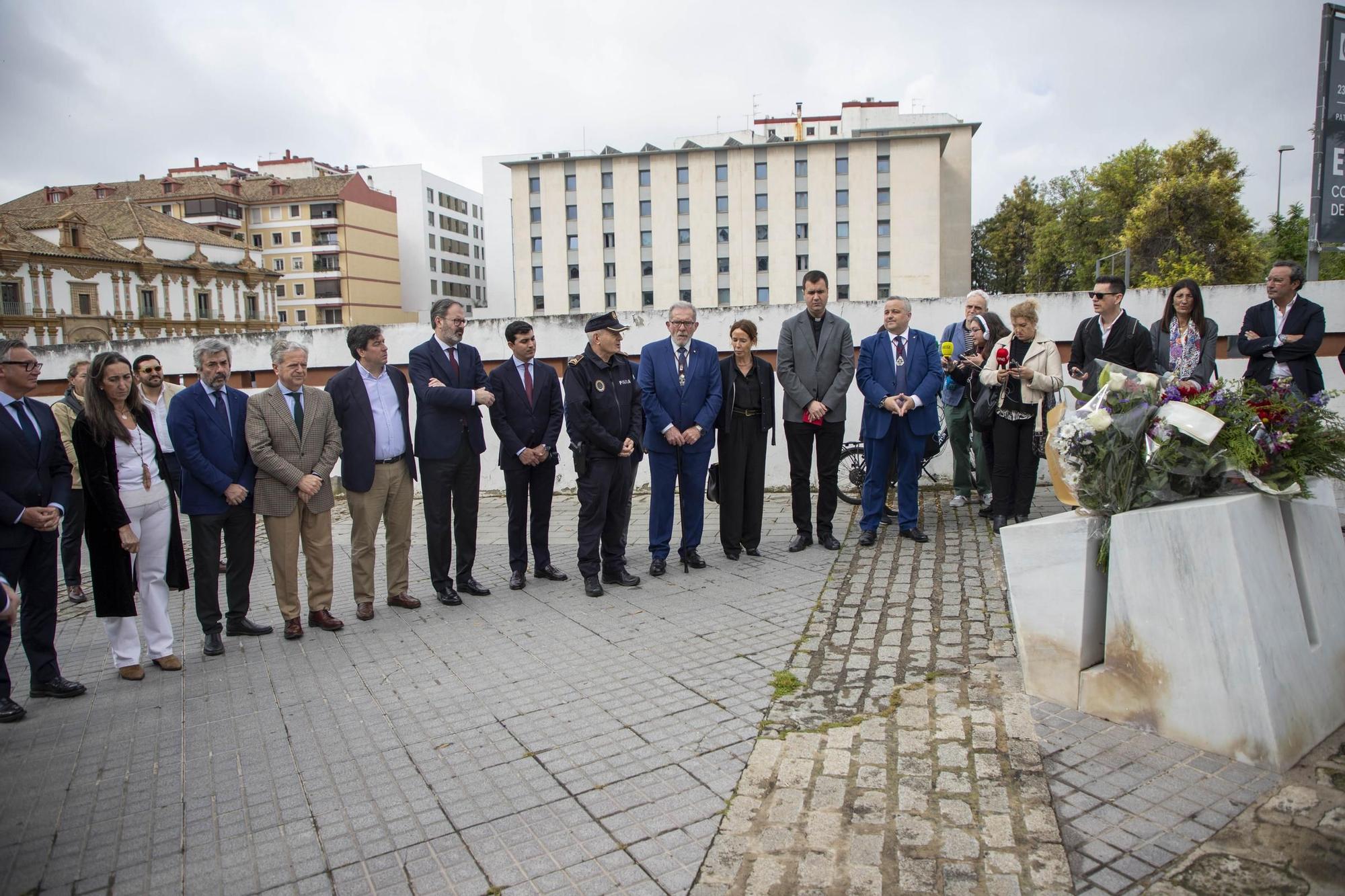 Córdoba recuerda a las dos policías locales asesinadas en 1996