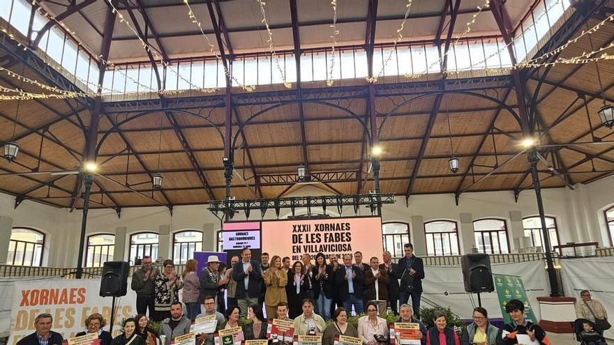 Villaviciosa entrega los premios a las mejores fabadas caseras y desvela sus secretos: buena faba de Argüeru, compango de casa y un toque de bugre