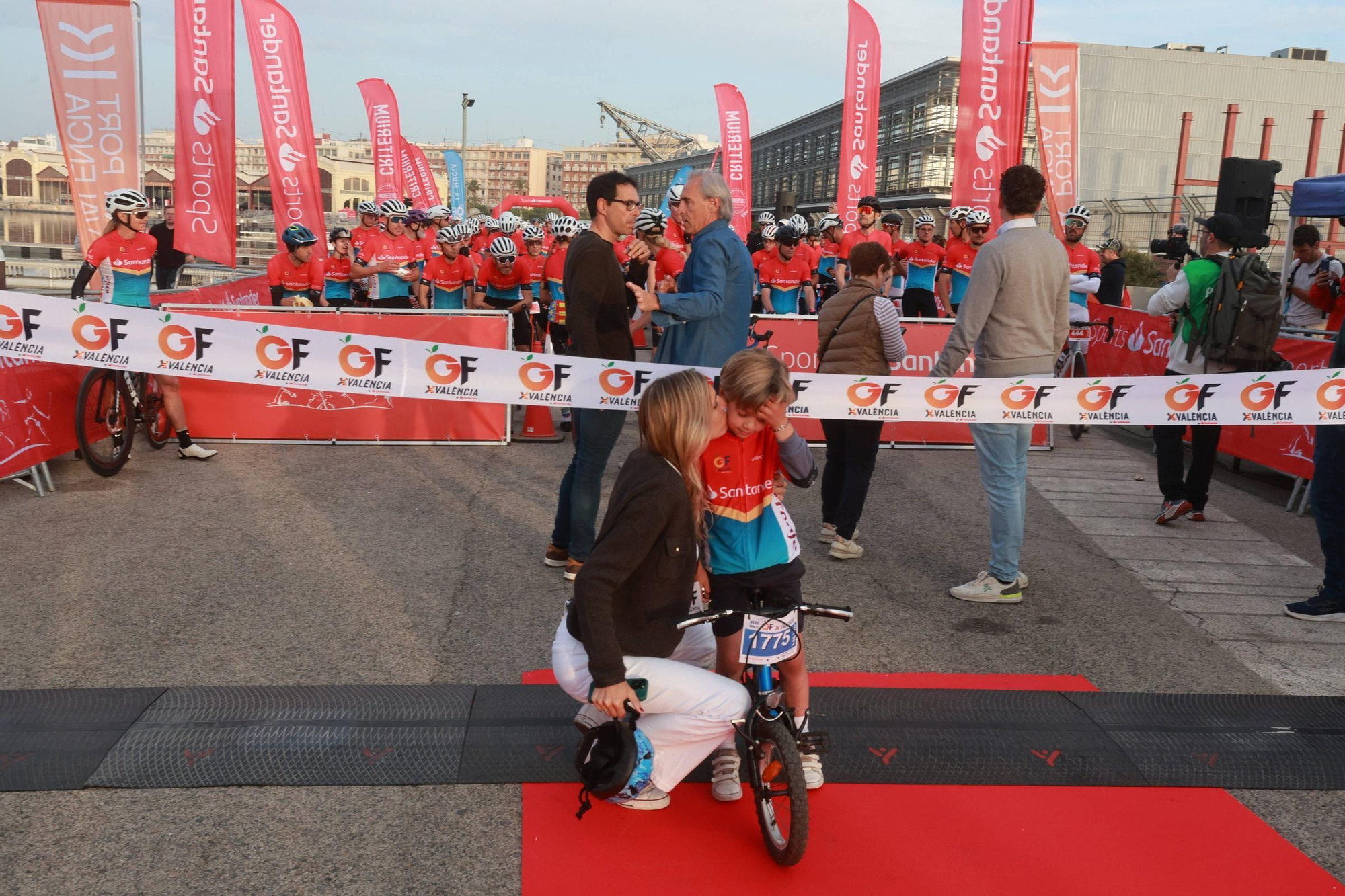 Búscate en el Gran Fondo por València 2025