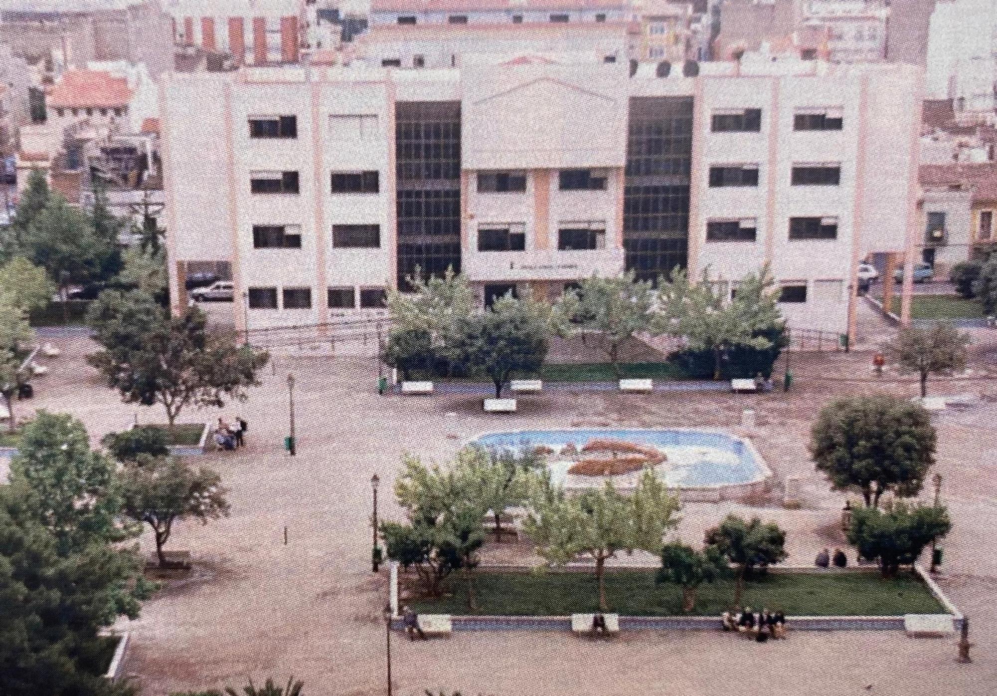 Antigua sede en la plaza Columbretes.