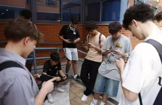 El 78% de los adolescentes admite estar ‘enganchado’ a dispositivos electrónicos