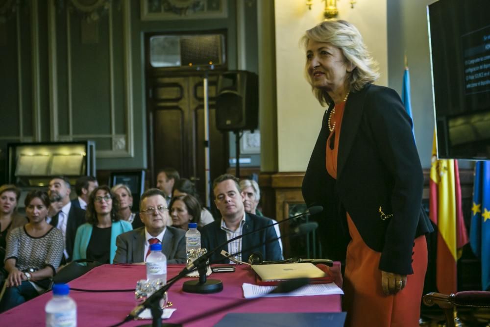 Conferencia de Elisabetta Catelani en la Junta General del Principado