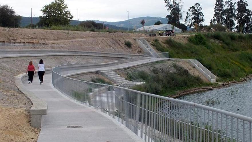 El «nuevo» Porto Piñeiro de Valga empieza a verse