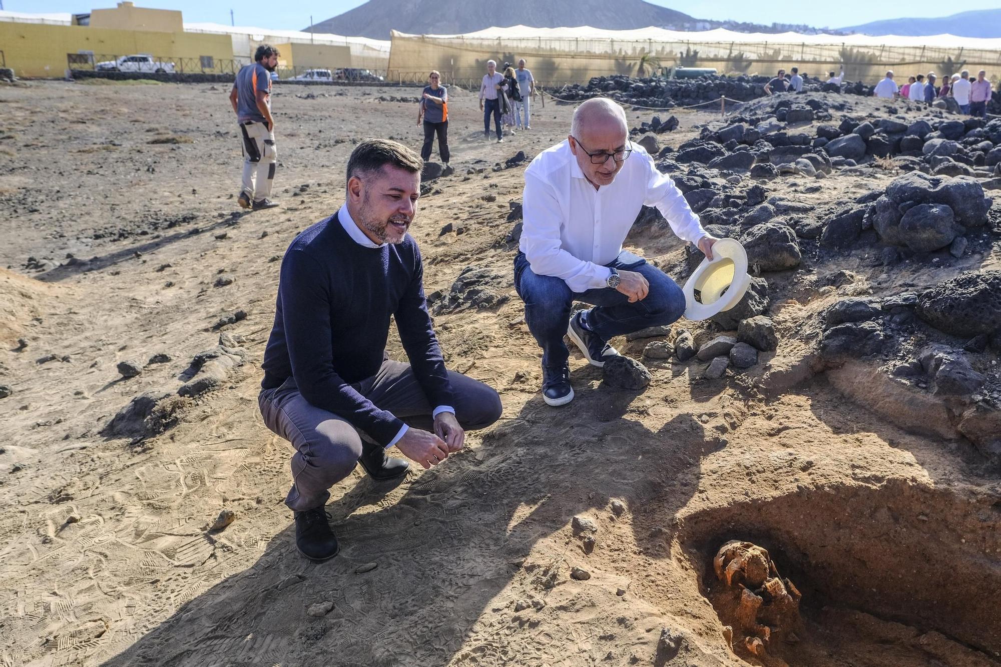 Visita a la zona arqueológica de El Agujero, La Guancha y Bocabarranco en Gáldar