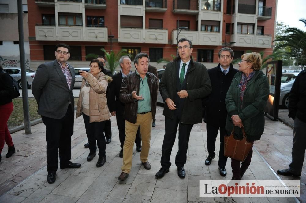 ¡Ya es Navidad en Murcia! Con pista de hielo inclu