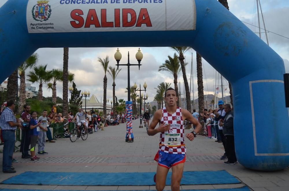 La Carrera Puerto de Cartagena encumbra a Franco y Del Solar