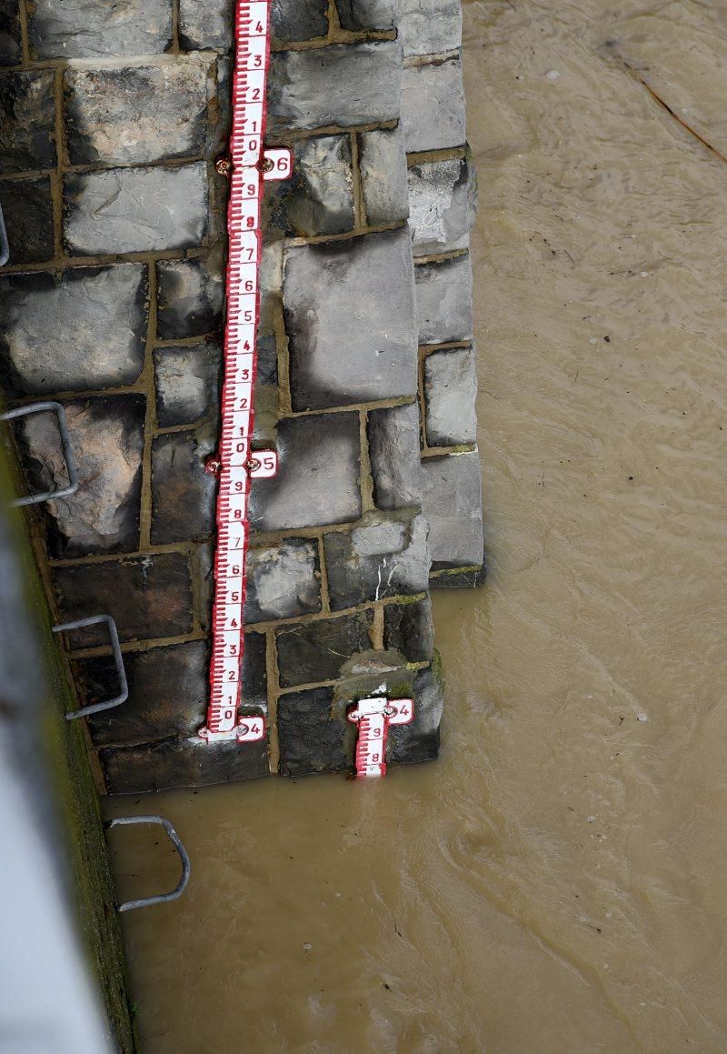 La crecida del Ebro se acerca a Zaragoza