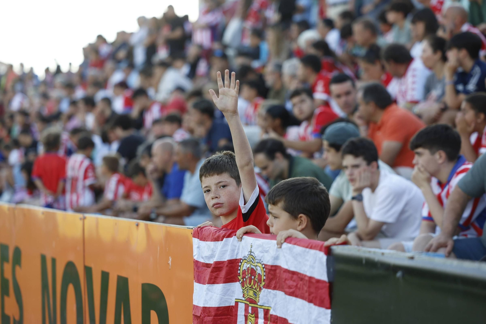 EN IMÁGENES: así fue el choque entre el Sporting y el Marino de Luanco