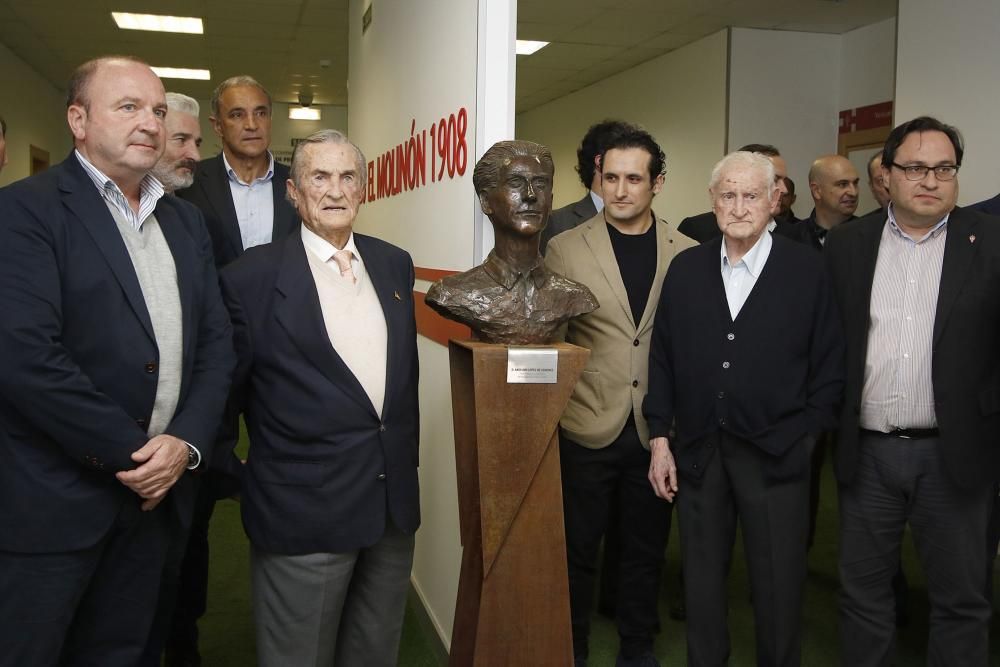 Inauguración busto Anselmo López.