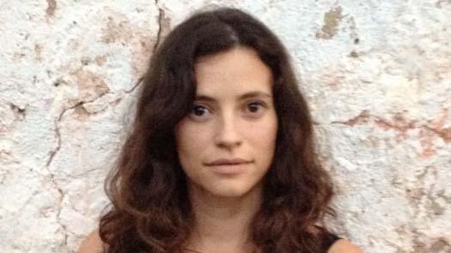 Lola Mascarell gana el XIII Premio de Poesía Emilio Prados