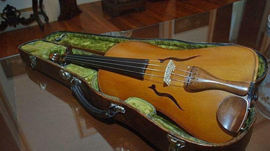 Violín que perteneció a Gaos.