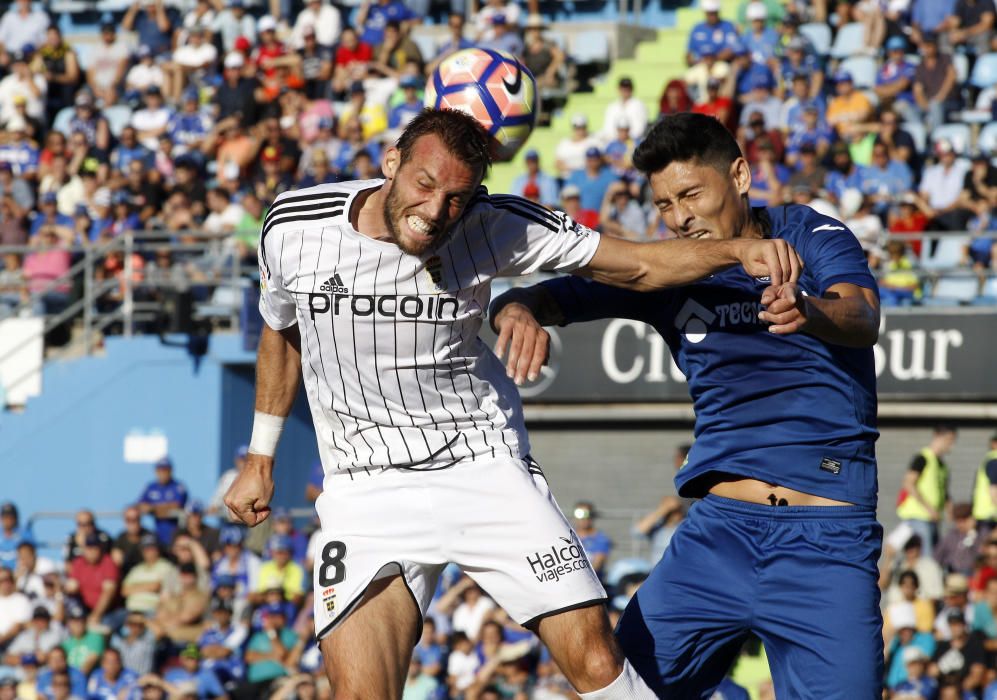 El partido entre el Getafe y el Real Oviedo, en imágenes