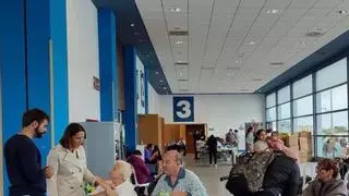 Oliva habilita puntos de reparto de agua tras las inundaciones