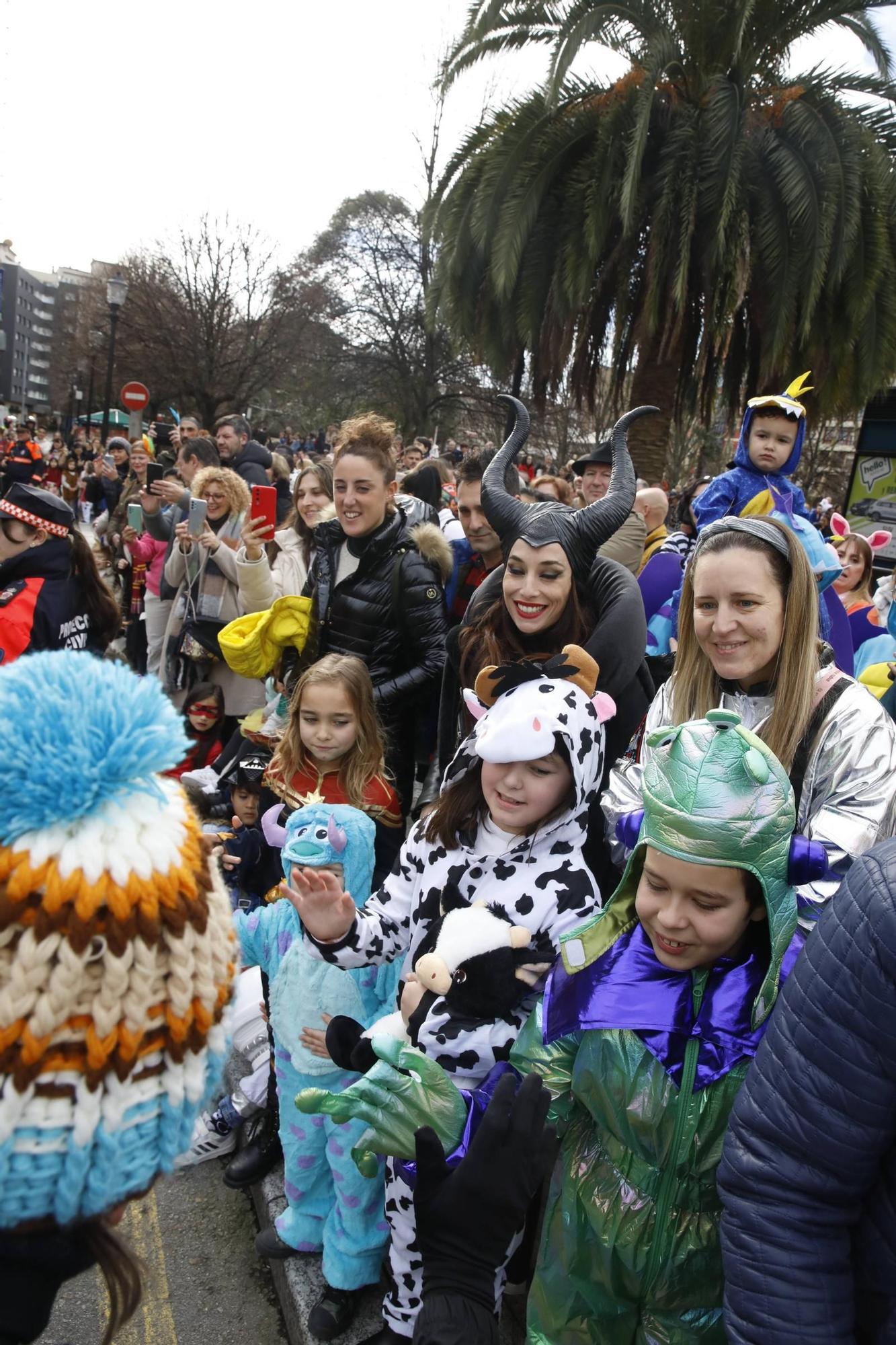 Así han disfrutado pequeños y mayores en el desfile infantil del Antroxu de Gijón (en imágenes)