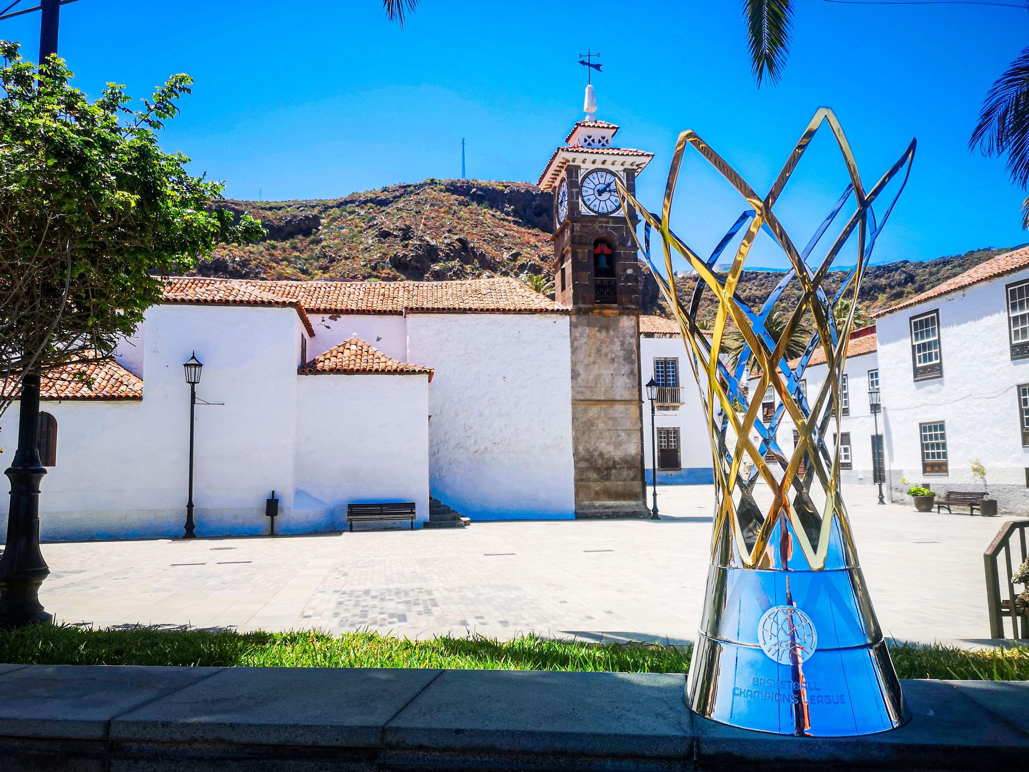 La copa de la BCL ganada por el Lenovo Tenerife, en todos los municipios de la Isla