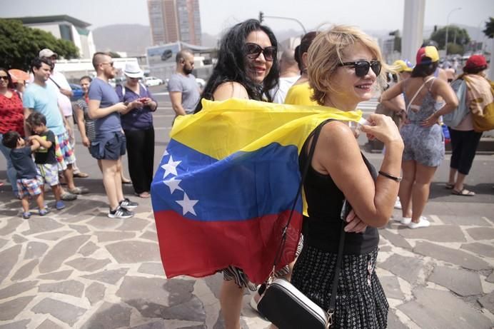 Delia Padrón Comicios contra la Asamblea constituyente que pretende Maduro en el auditorio