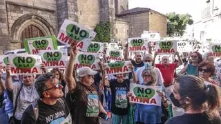 Críticas al alcalde de Cáceres por no alegar contra la resolución PREMIA de la mina