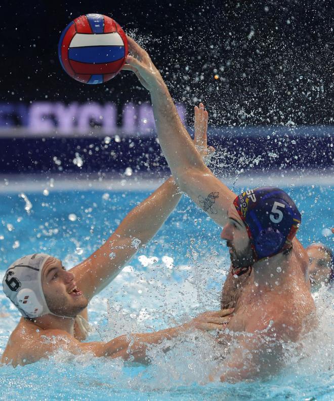 Espanya aixafa Israel en el debut de l’Europeu (3-28)