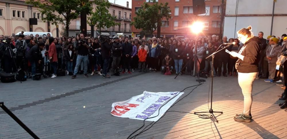 Concentració de rebuig al crim masclista d''Olot