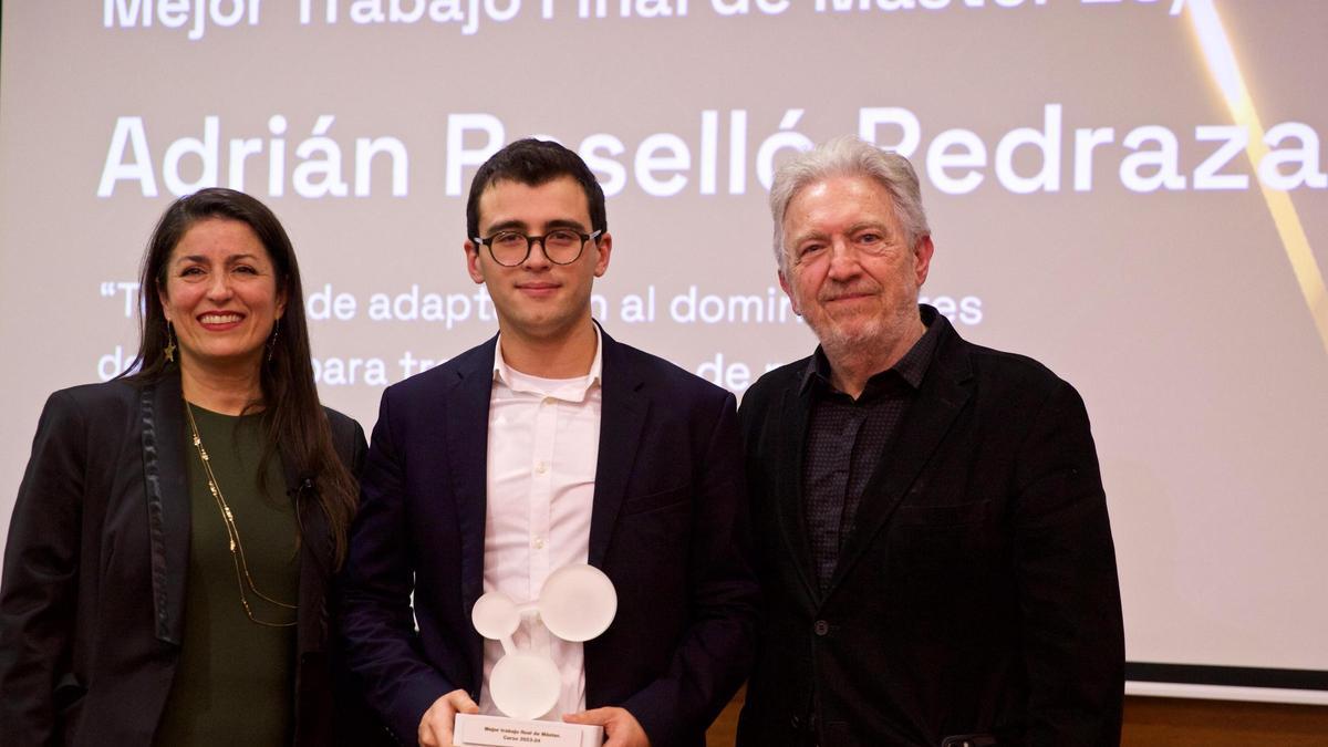 Ana Cidad Vila, Adrián Roselló y Vicente Botti, en los II Premios ValgrAI de Inteligencia Artificial.