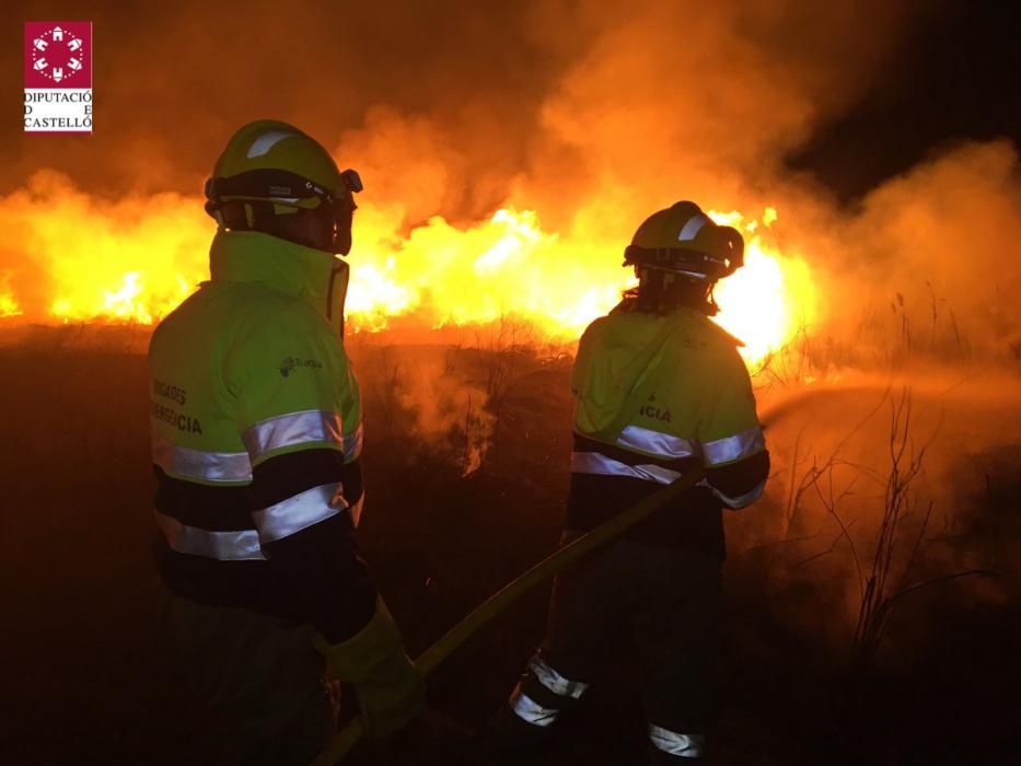 Incendio en el Prat Cabanes-Torreblanca