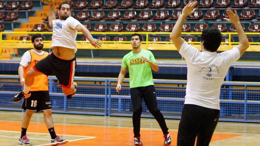 Esteban Salinas, en un entrenamiento