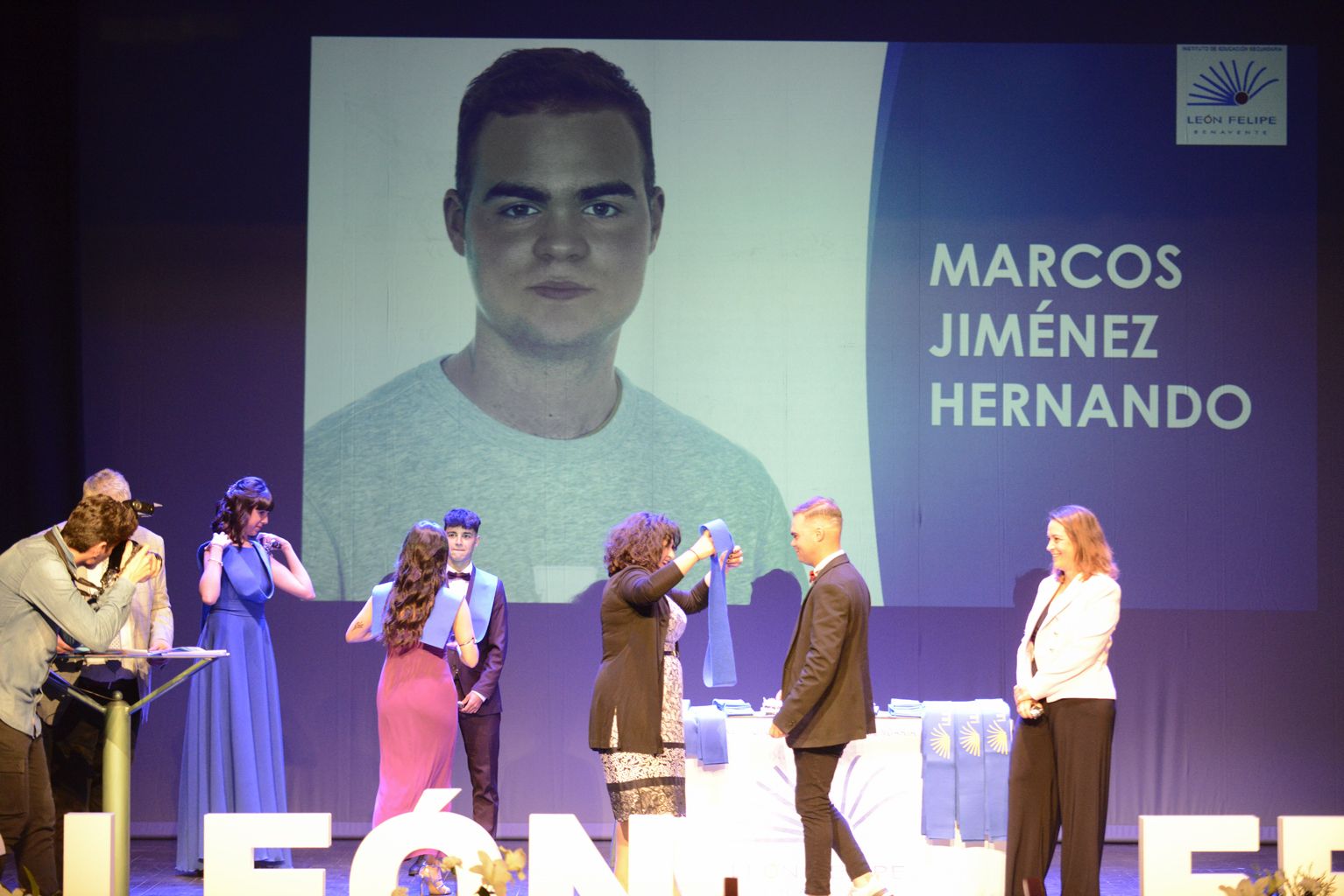 Graduación de bachilleres y alumnos de FP y Ciclos Formativos del IES León Felipe