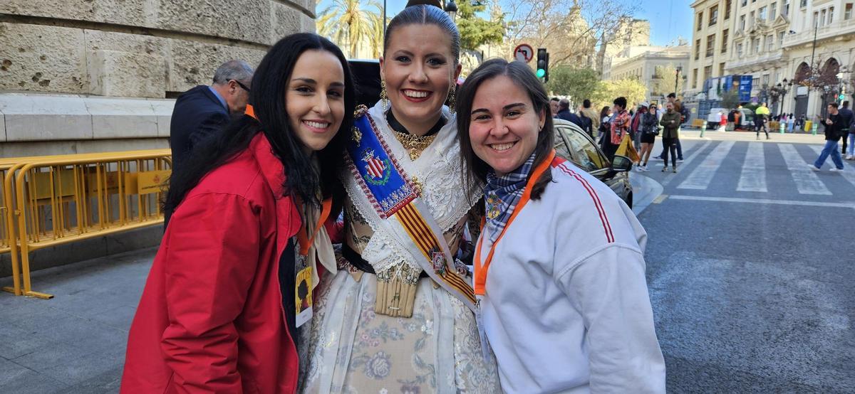 Beatriz Prieto, Laura Valero y Estefanía Andújar, en marzo de 2023