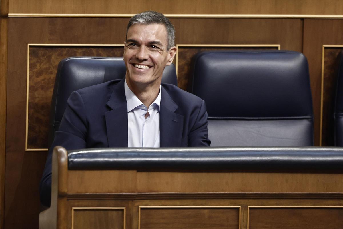 El Congreso exige a Sánchez someterse a una cuestión de confianza con los votos de PP, Vox y Junts