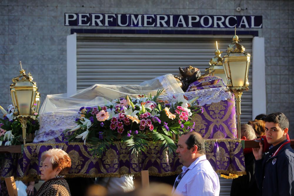 Procesión del Cristo Yacente en el Cabanyal