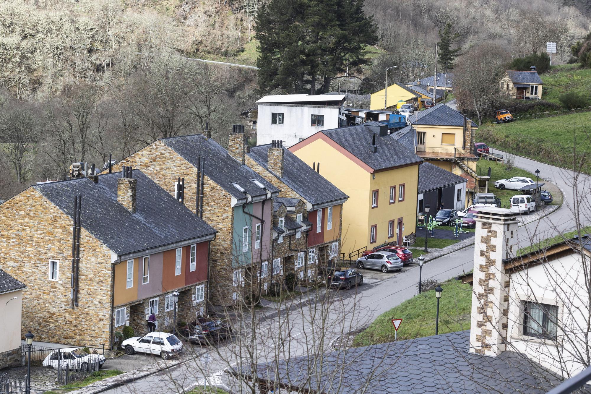 Asturianos en Santa Eulalia de Oscos, un recorrido por el municipio