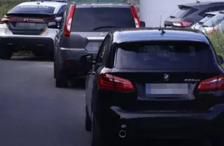 Así es el padre de la "casa de los horrores" de Oviedo: un "cazatalentos" tras la pantalla