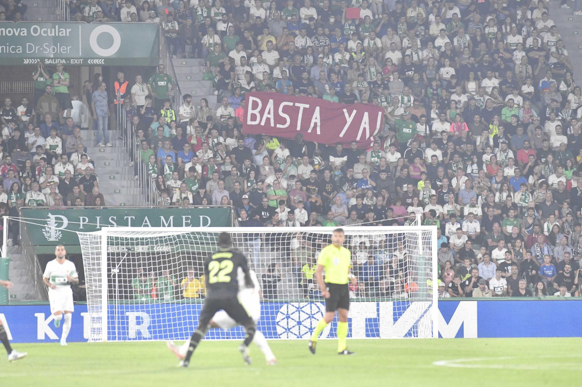 ¿Estuviste en el Martínez Valero? Aquí las mejores imágenes del Elche - Real Madrid