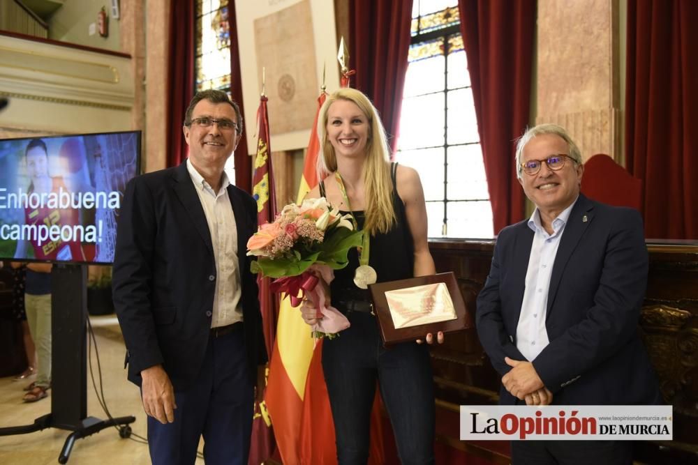 Recepción a Laura Gil en el Ayuntamiento de Murcia