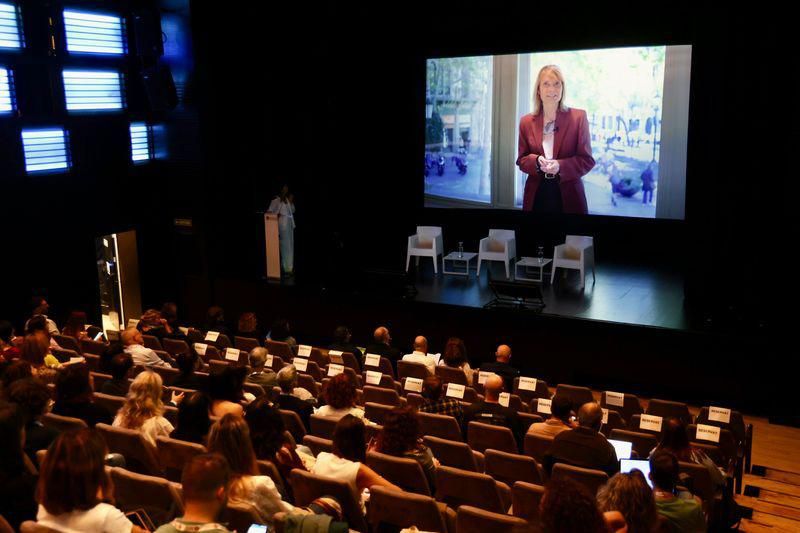Una nueva guía de la Diputación de Barcelona combatirá la desinformación en los municipios