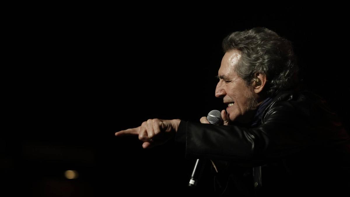 Concierto de Miguel Ríos en el Teatro de La Laboral
